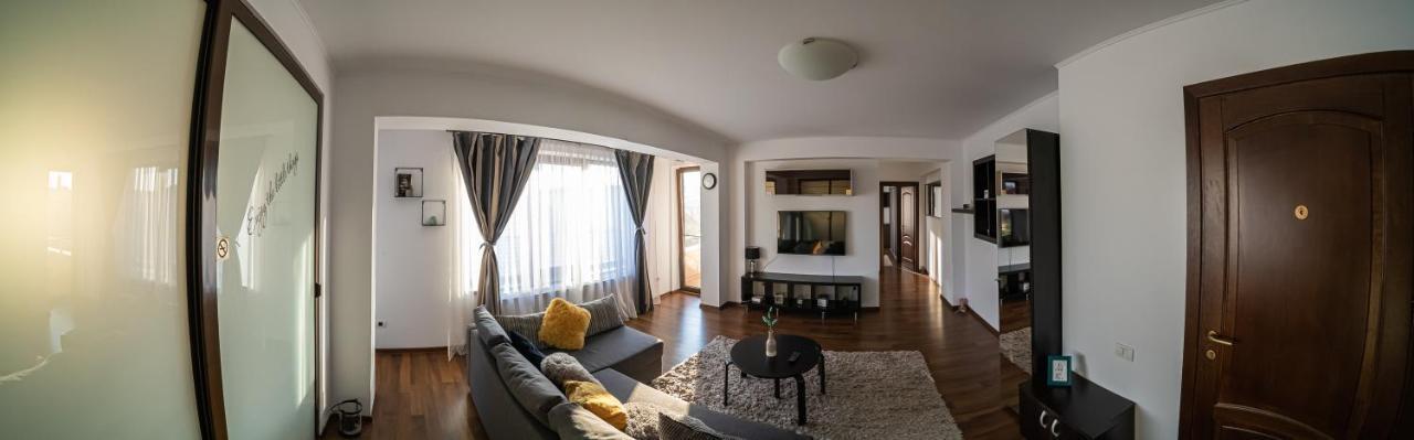 Apartament Tatu Bar&Grill Otopeni Exterior foto