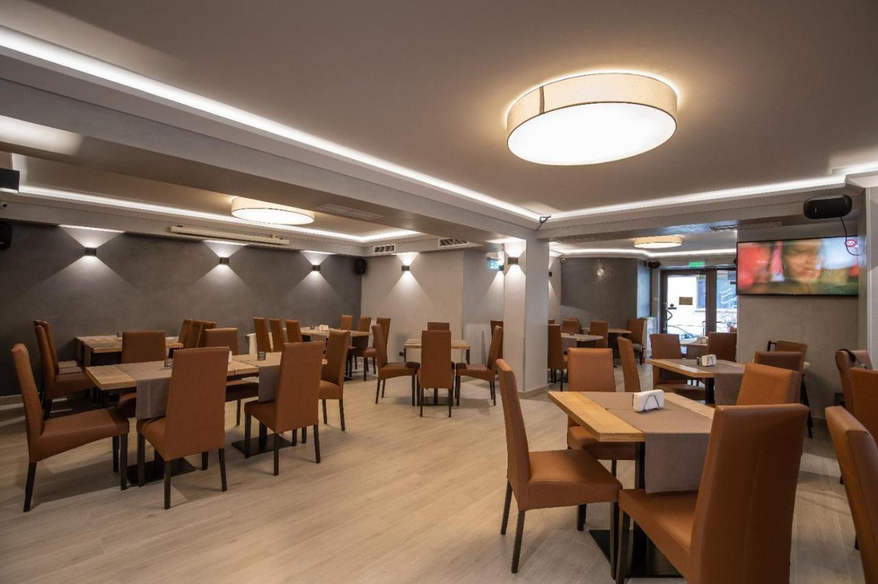 Apartament Tatu Bar&Grill Otopeni Exterior foto
